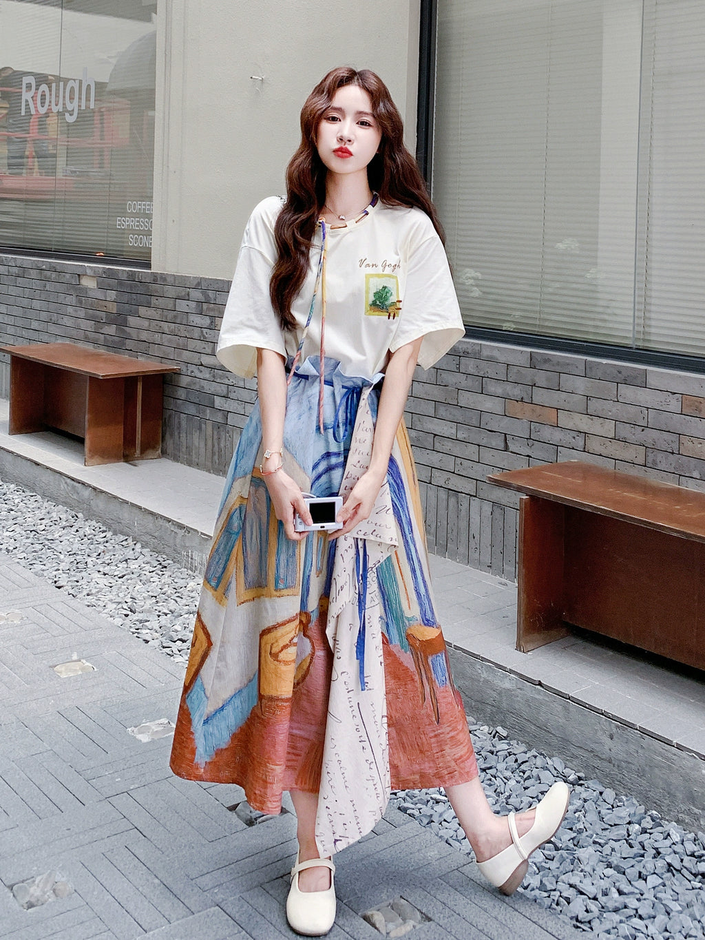 Oil painting printing unique beautiful literary and artistic fan suit skirt women's 2025 summer new T-shirt half-length skirt two-piece set