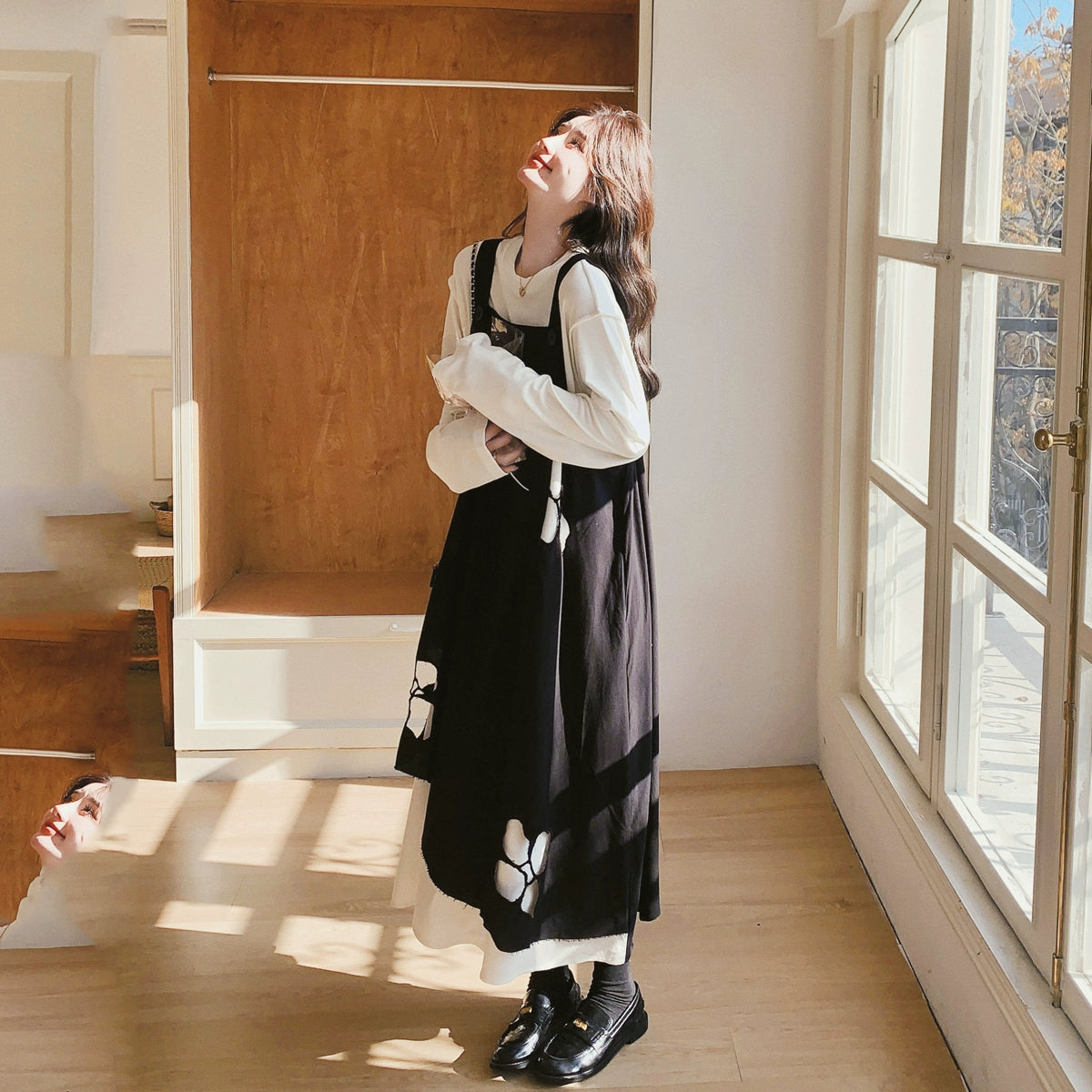 Black Irregular Dress Set Women's Spring and Autumn Korean Atmosphere White Shirt Printed Strap Skirt Two-piece Set